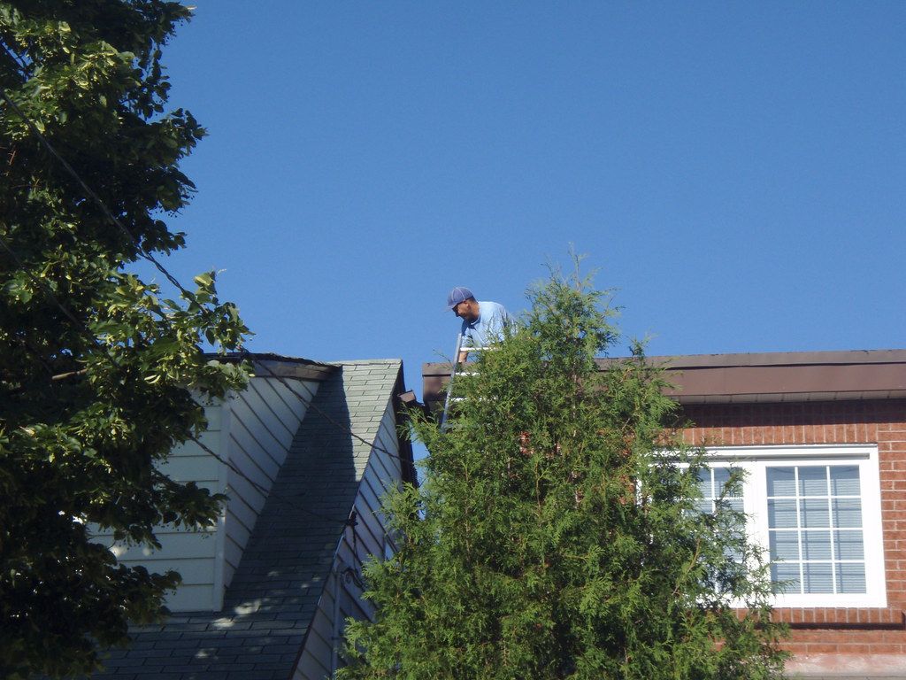 Roofing Contractors in Sewaren, NJ