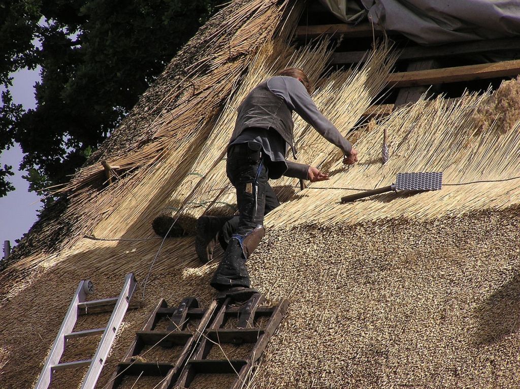 Roofers in Changewater, NJ